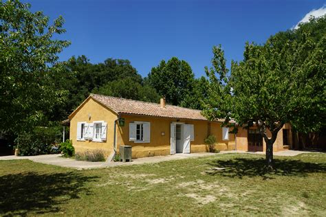Le Pavillon (Haute Provence) .